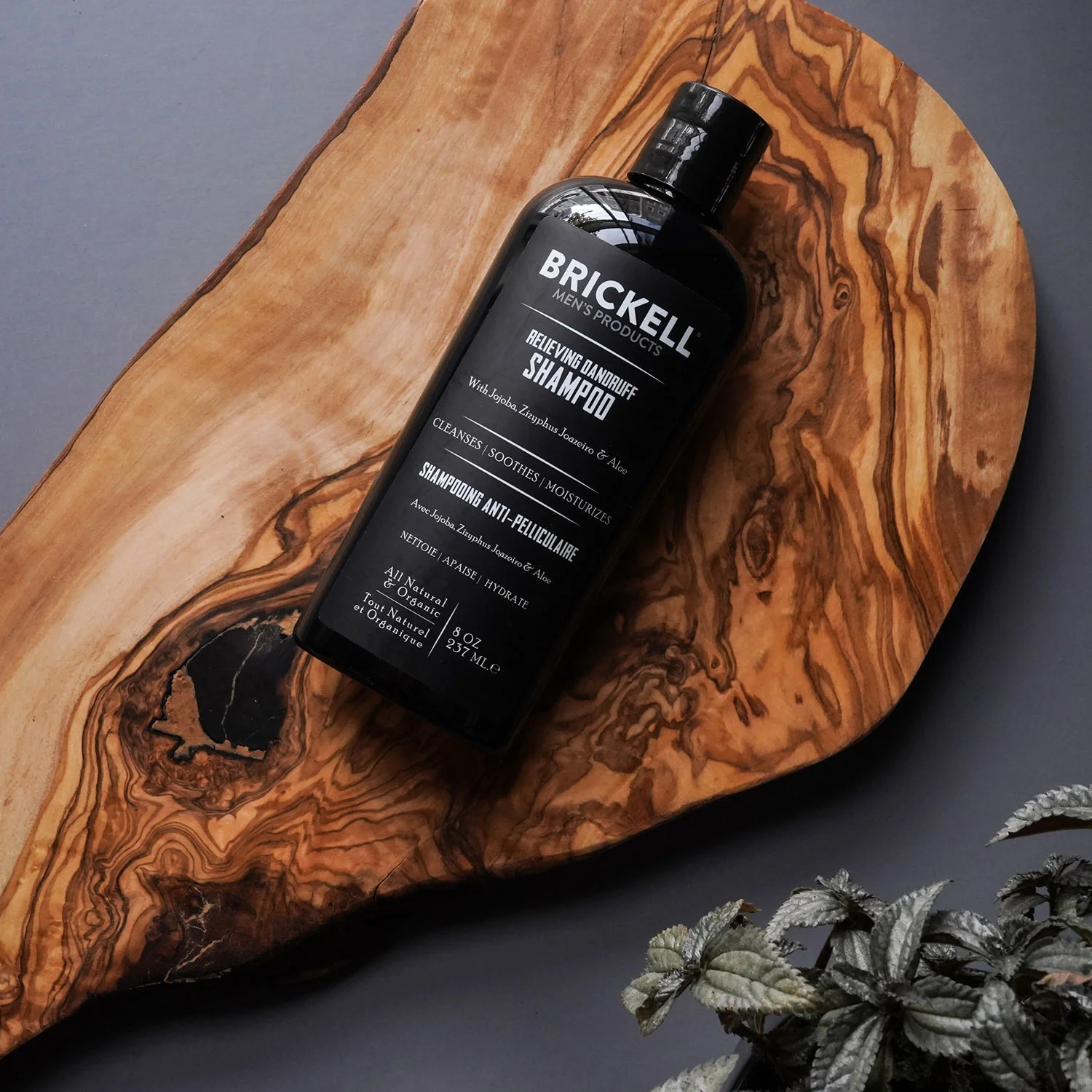 Relieving Dandruff Shampoo For Men - Image 3